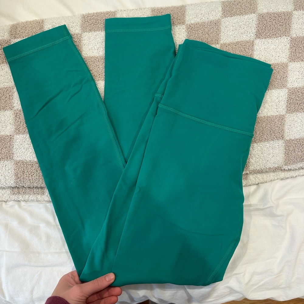 Lululemon Green Leggings - size 6
